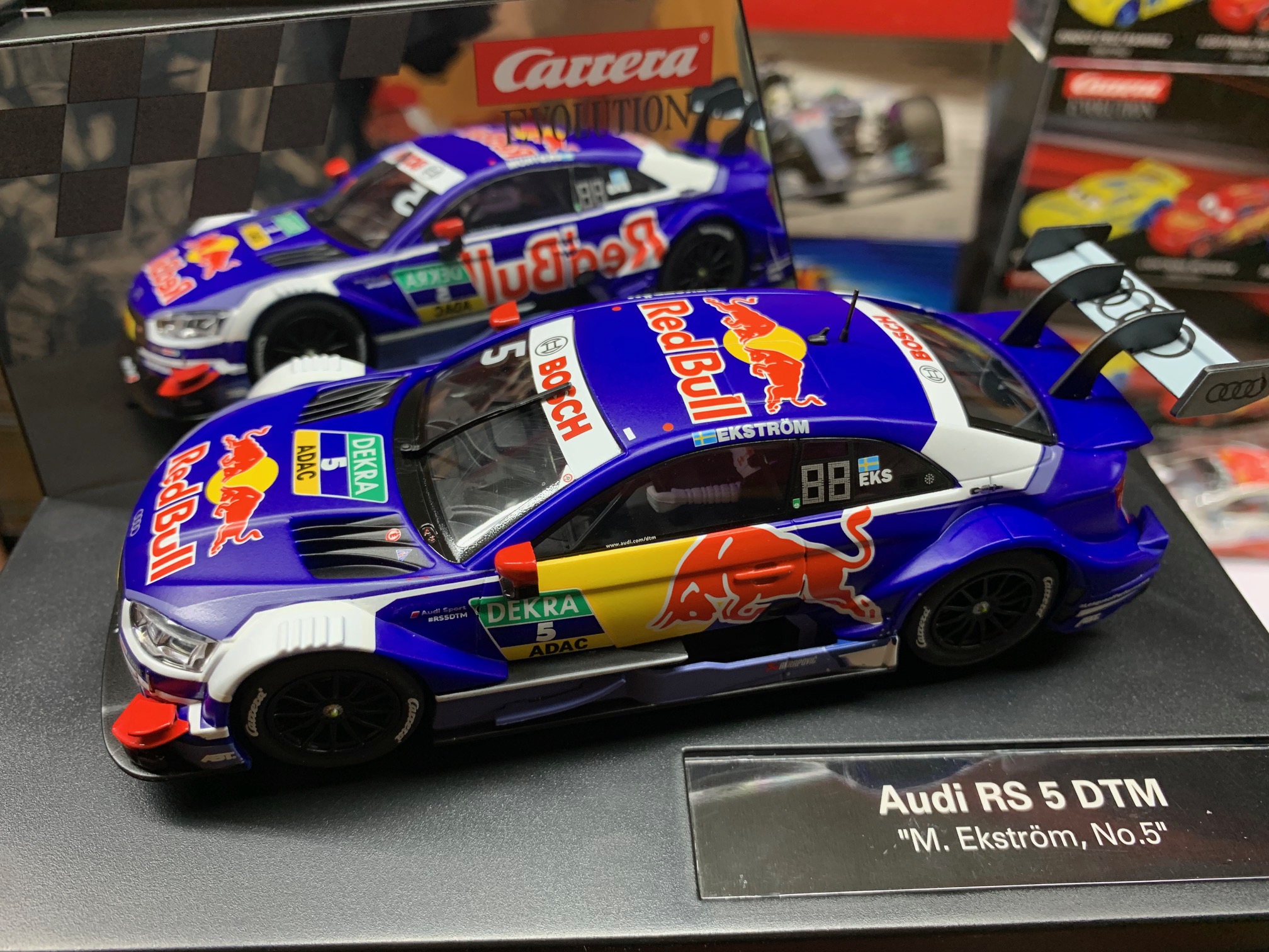 carrera evolution 27586 audi rs 5 dtm "m. ekström, no. 5"
