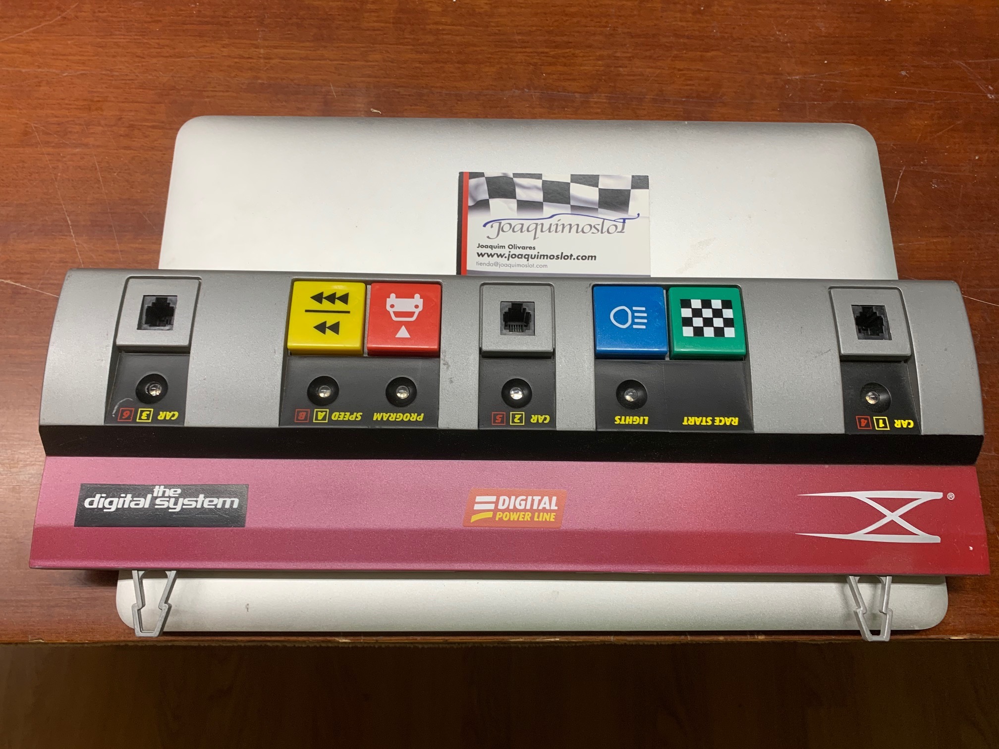 scalextric digital 2500 central digital system