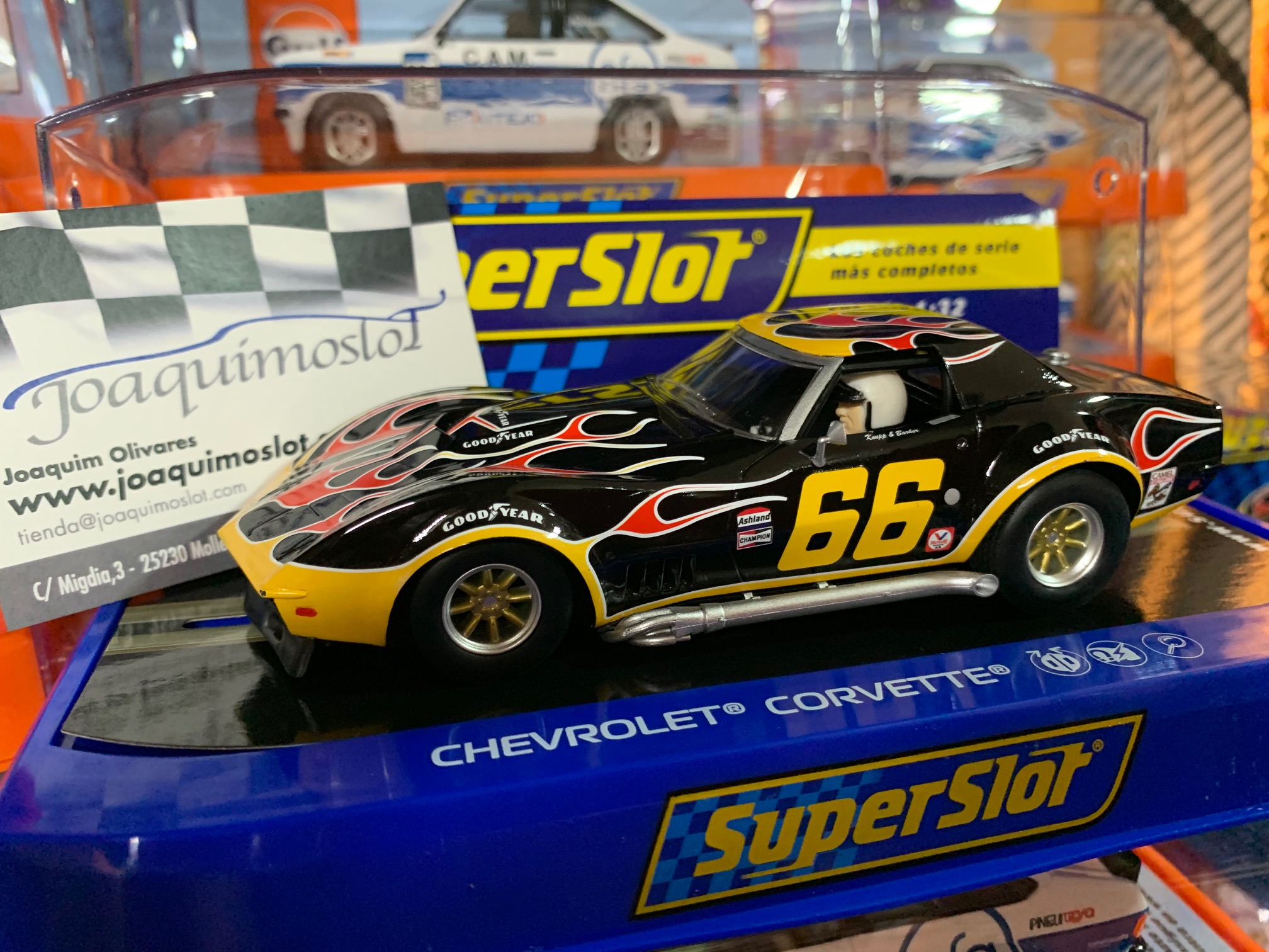 superslot h4107 chevrolet corvette no 66 flames