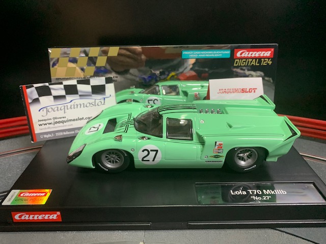 carrera digital 124 23938 lola t70 mkiiib "no.27"