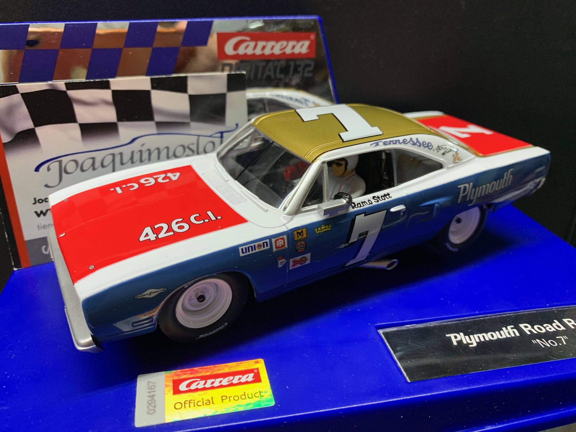 carrera digital 30945 plymouth roadrunner #7