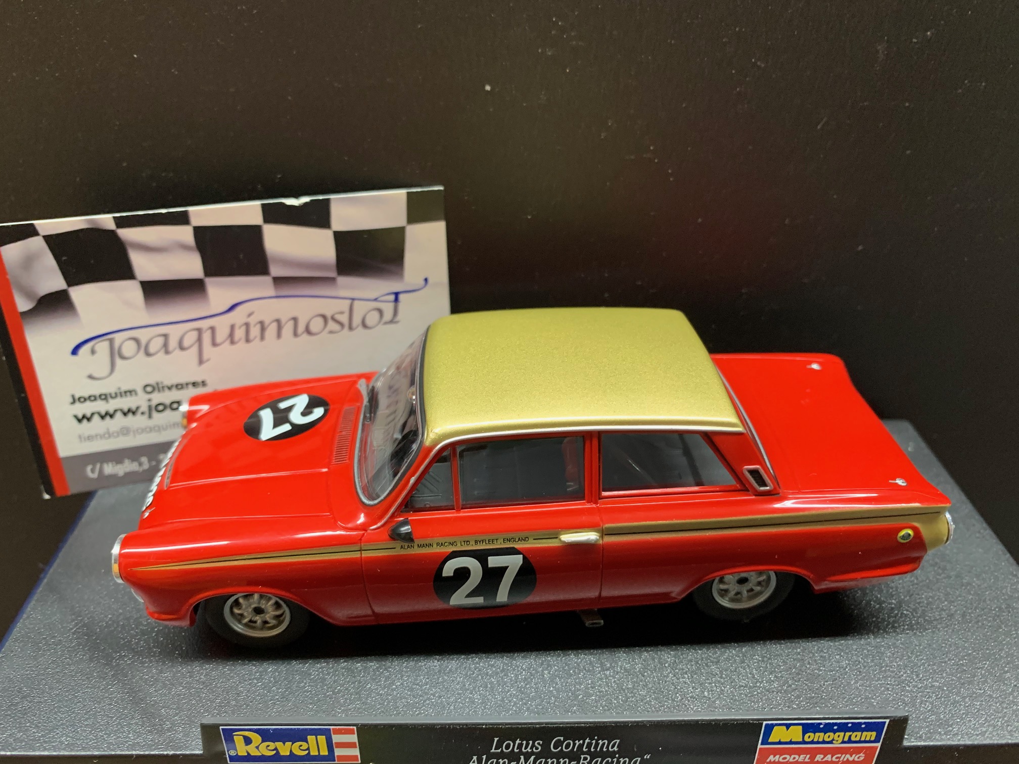 revell 08379 lotus cortina # 27 alan mann racing