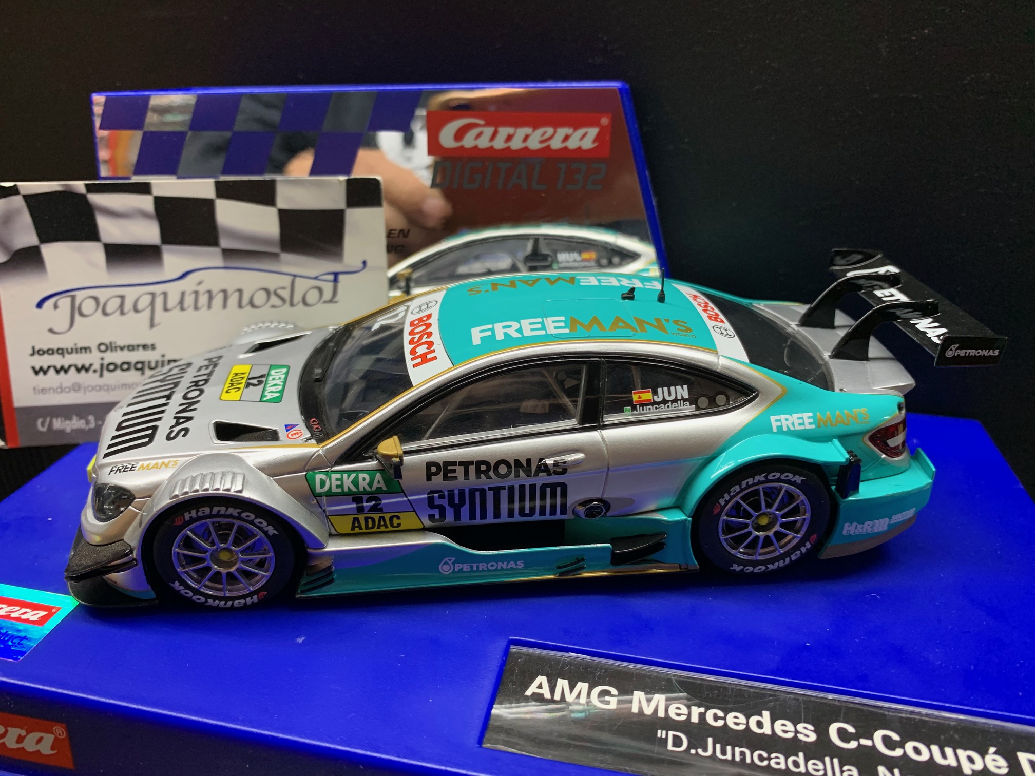 carrera digital 30742 amg mercedes c coupe dtm