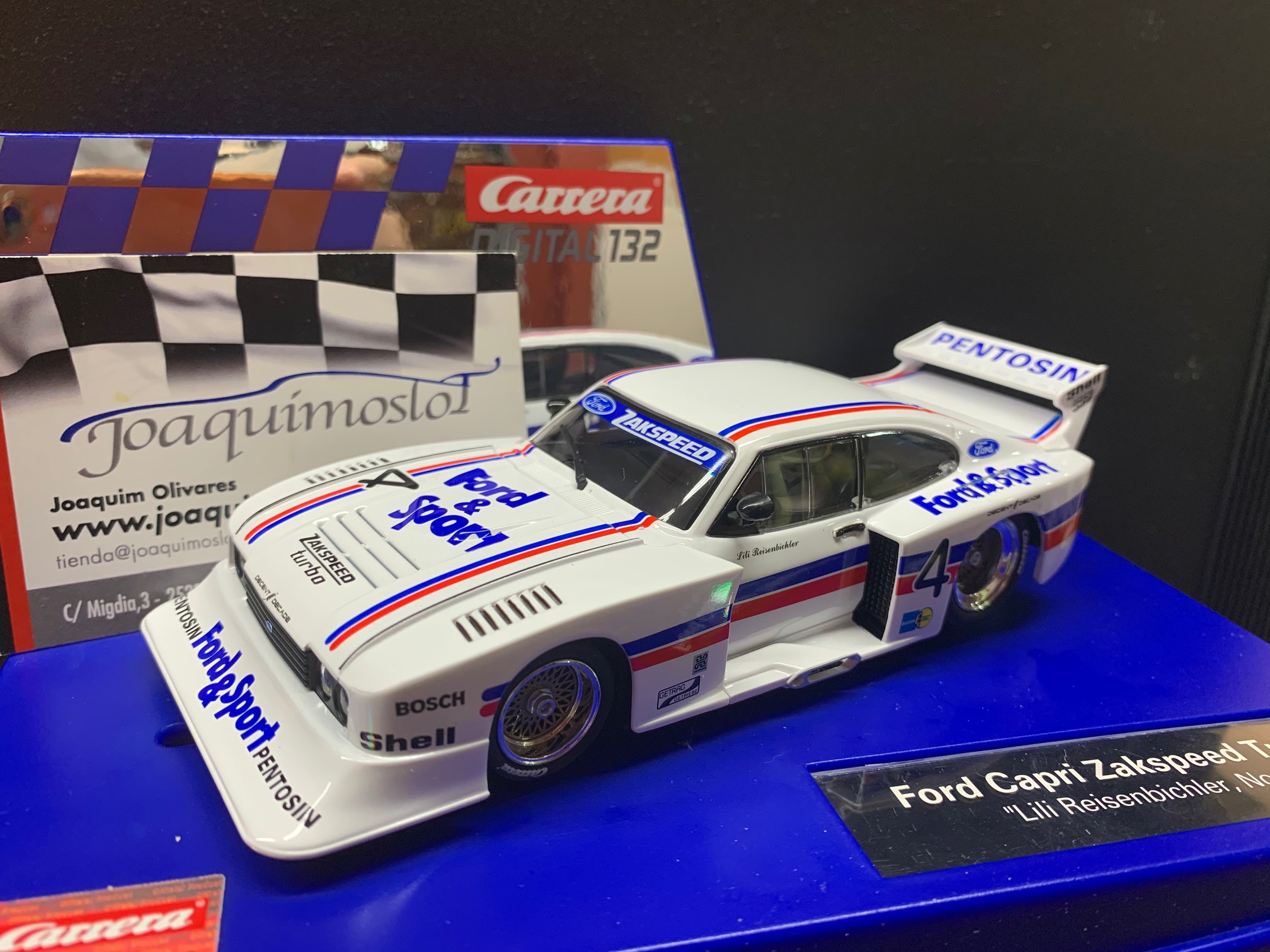 carrera digital 30926 ford capri zakspeed turbo nº4