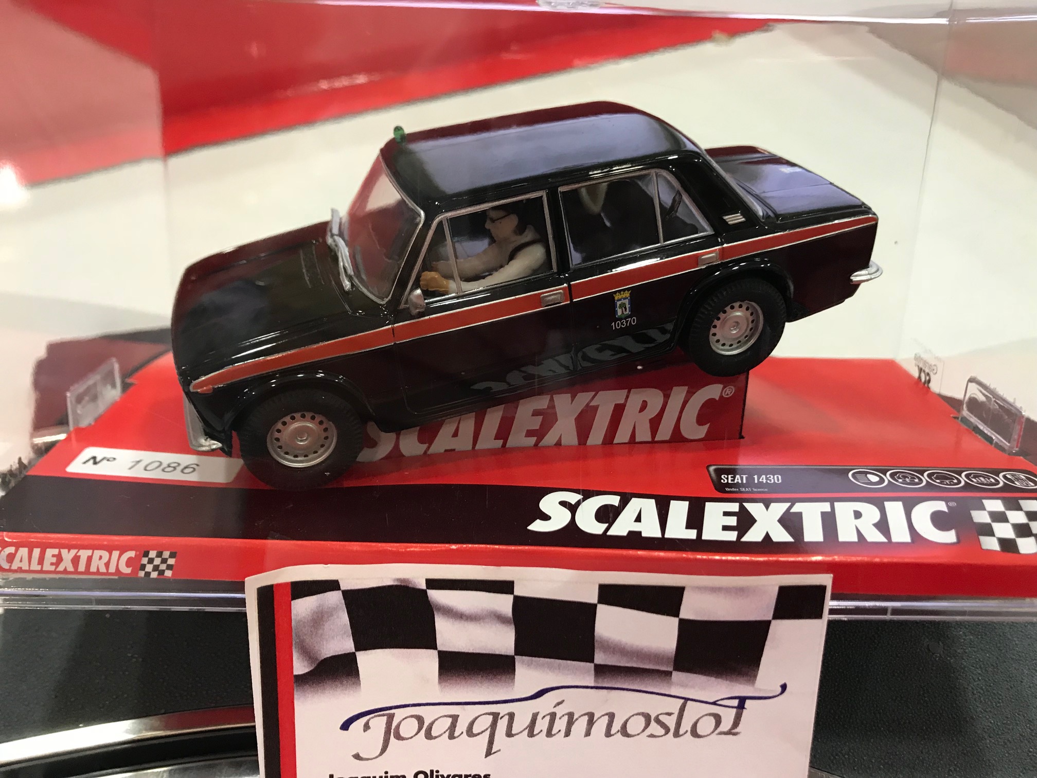scalextric a10211s300 seat 1430 "taxi madrid" edic.limitada