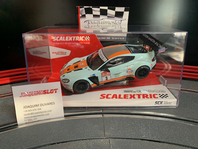 scalextric u10428s300 aston martin vantage gt3 gulf