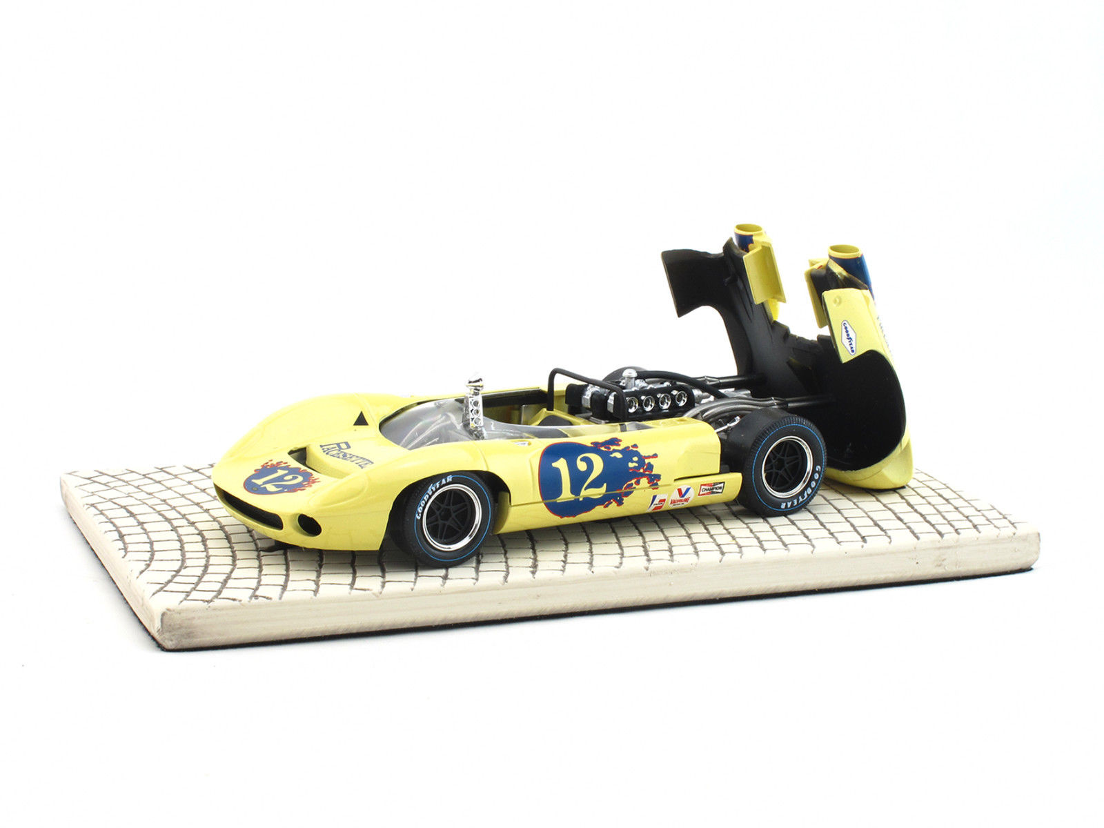 sloter 9516 lola t70 " spyder mosport 1967 "