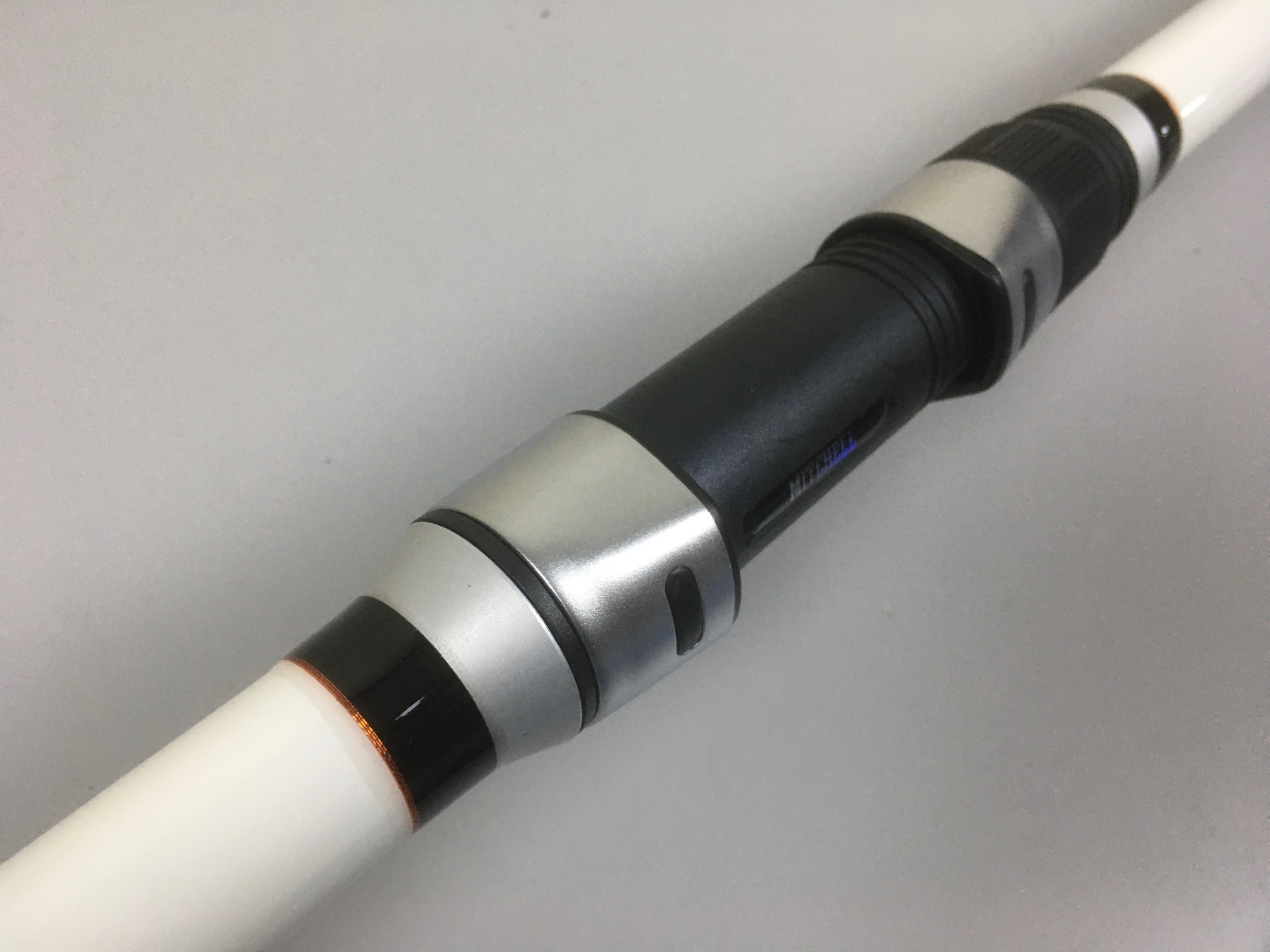 CAÑA MITCHELL RIPTIDE R SURFCASTING 450 100-200 LR