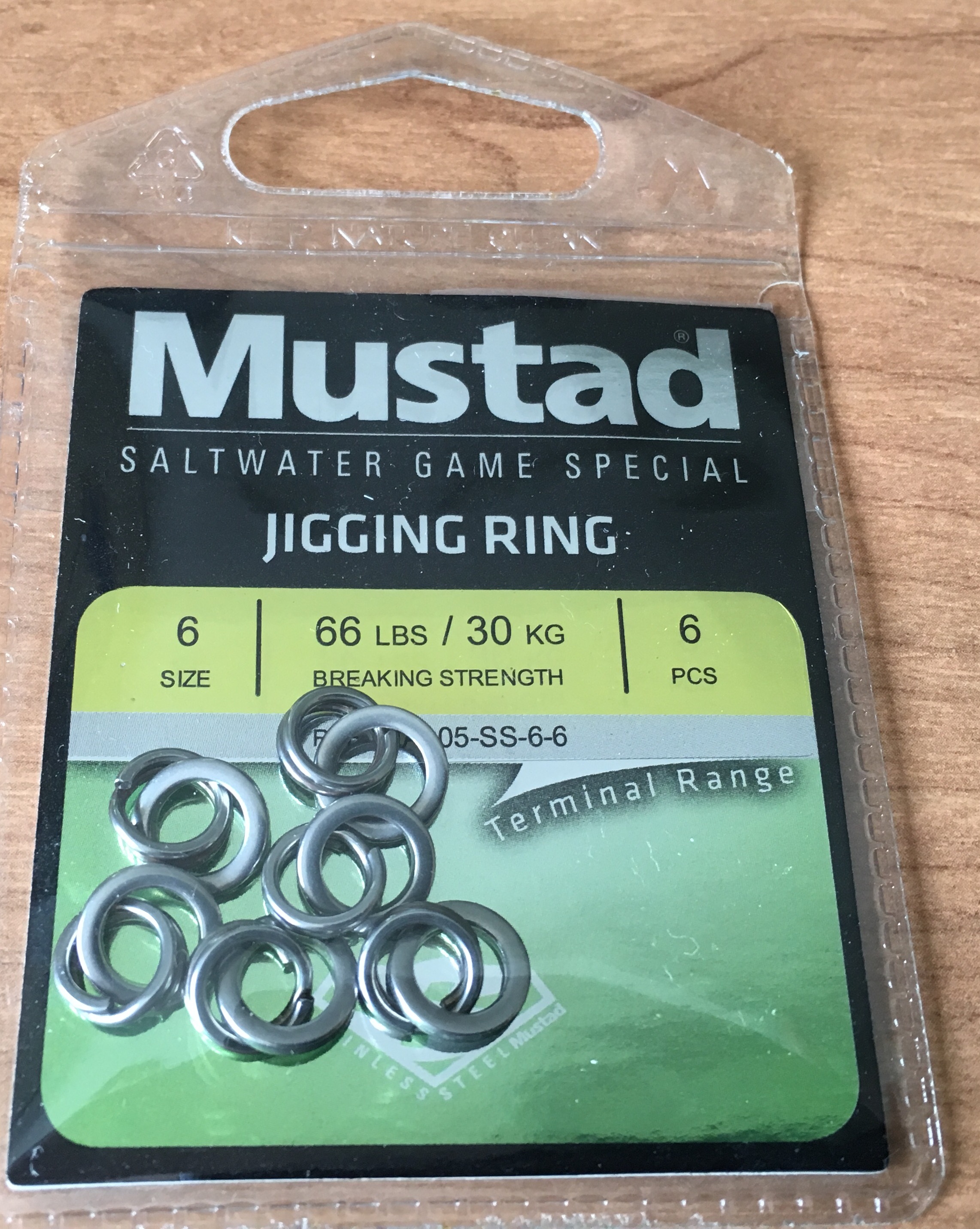 LLAVERITO CON ANILLA MUSTAD INOX MA105 Nº6 (6 unidades)
