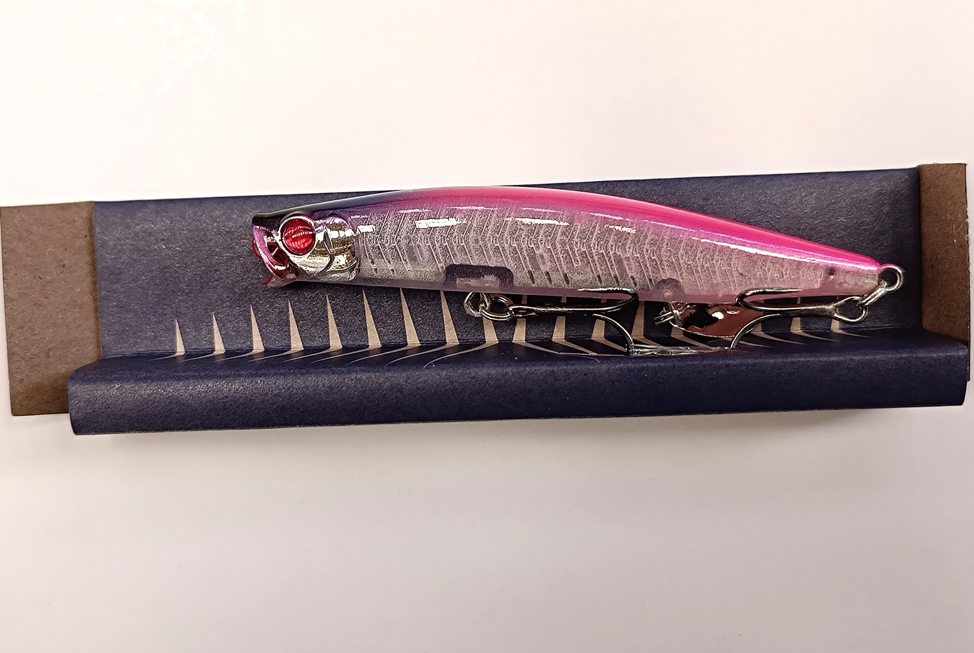 MUSTAD VERTEBRATA SINKING PENCIL 90S 16g Luminous Magic