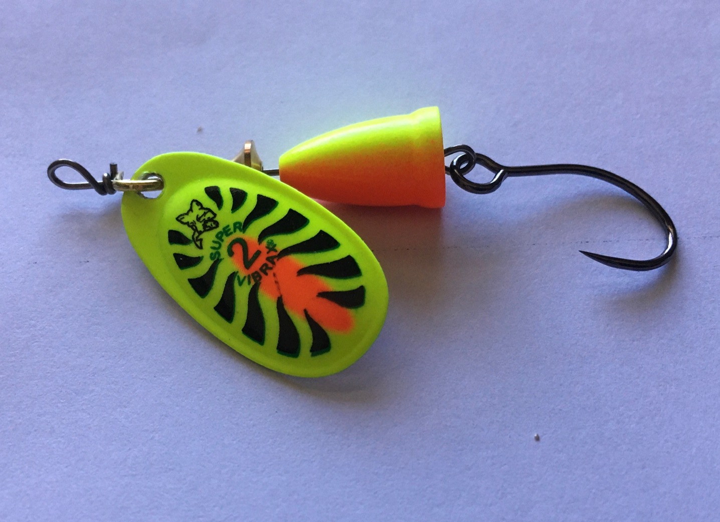CUCHARILLA VIBRAX FLUOR SIN MUERTE 2 FT