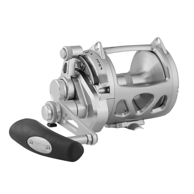 CARRETE PENN INTERNATIONAL 30 VI SW SILVER 30LB