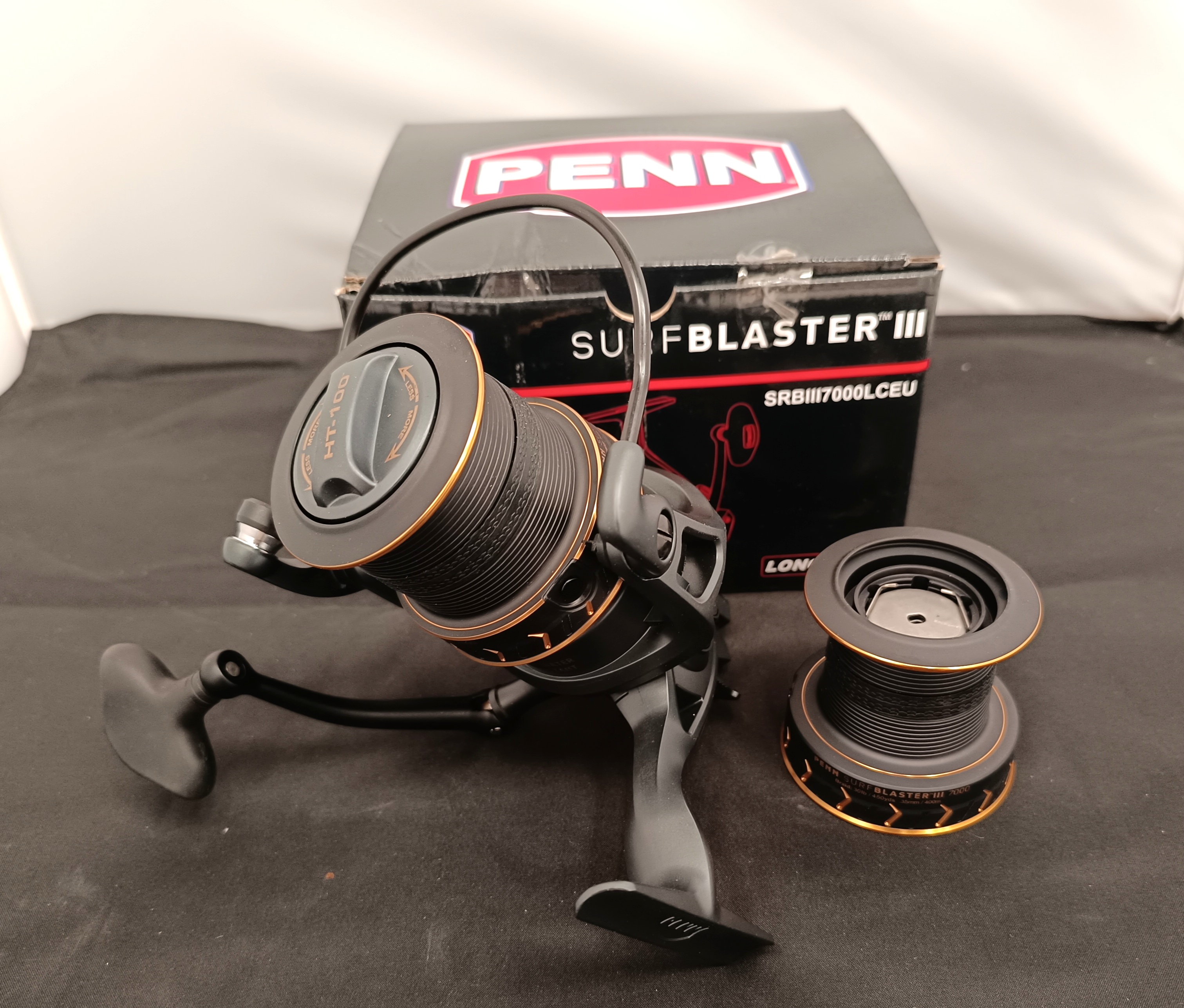 CARRETE PENN SURFBLASTER III 7000 LCEU