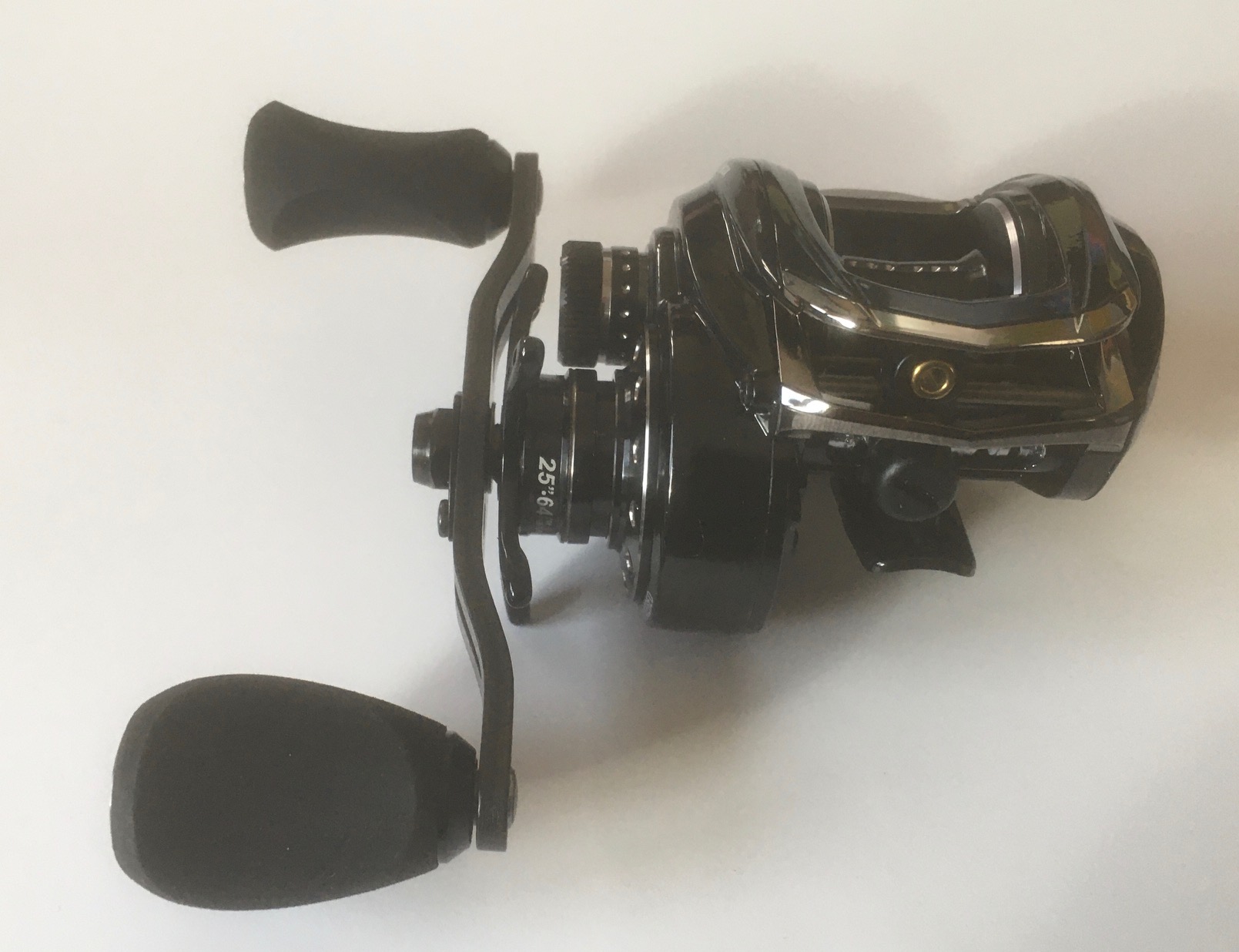 CARRETE ABU GARCIA REVO MGX LP (Manivela DERECHA)