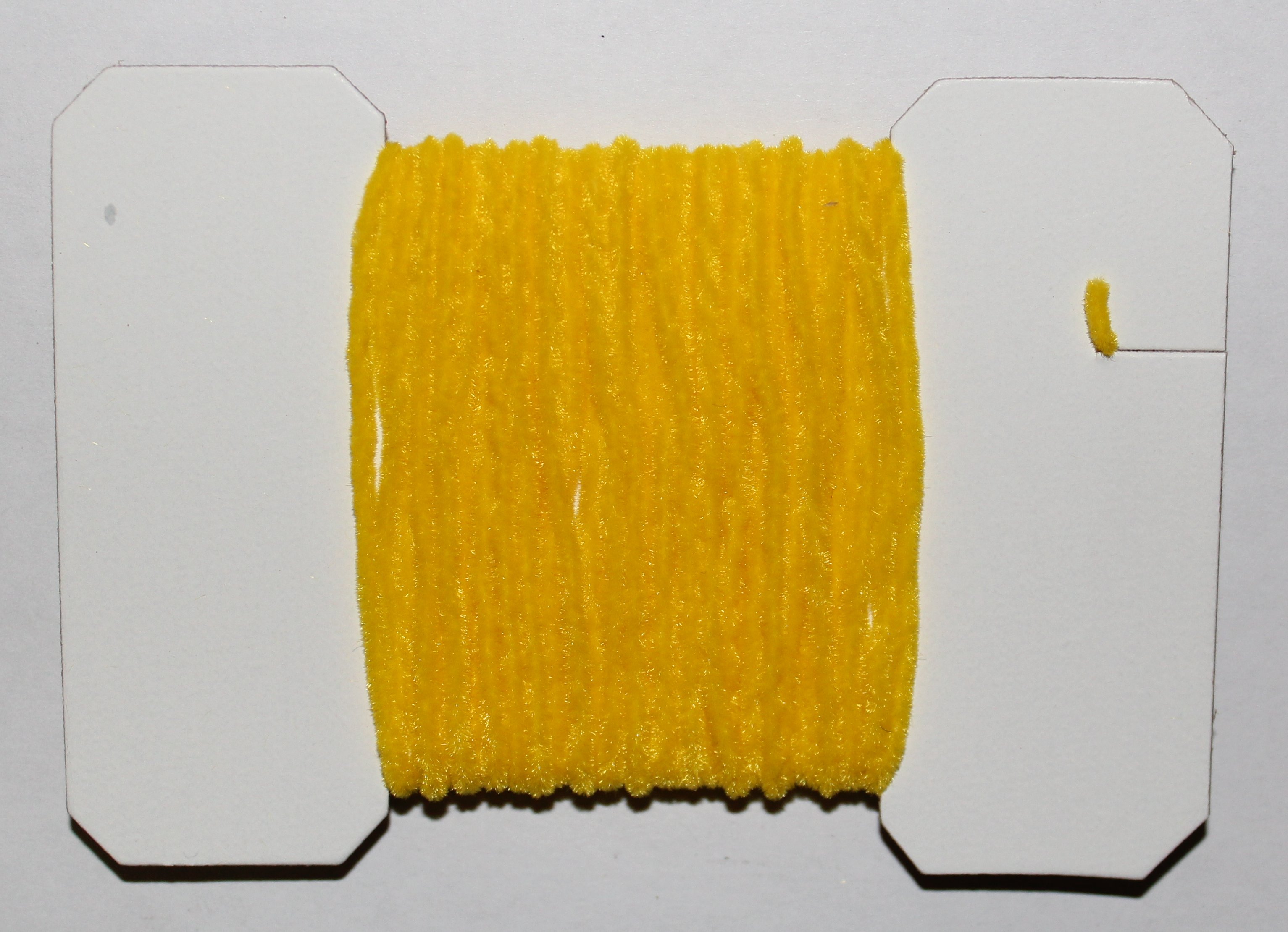 WAPSI ULTRA CHENILLE STANDARD, YELLOW