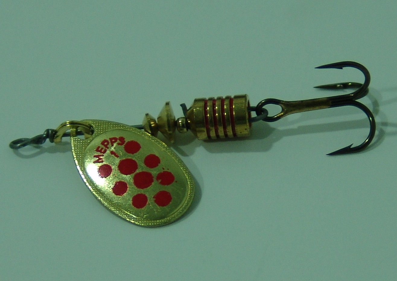 CUCHARILLA MEPPS AGLIA 1 ORO PUNTOS ROJOS