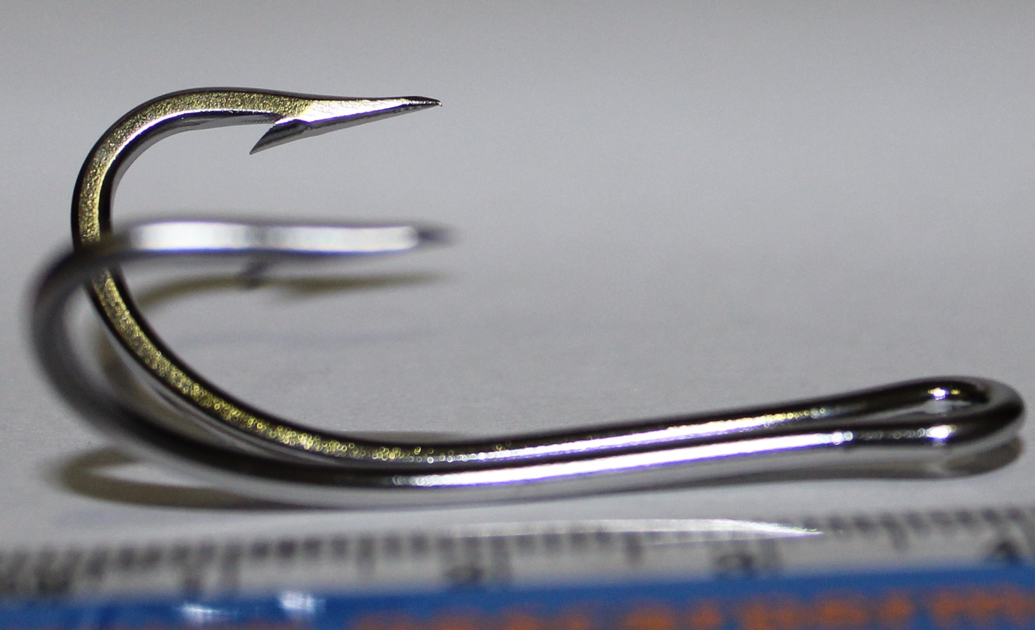 ANZUELO DOBLE MUSTAD 7982-HS 4/0 (unidad)