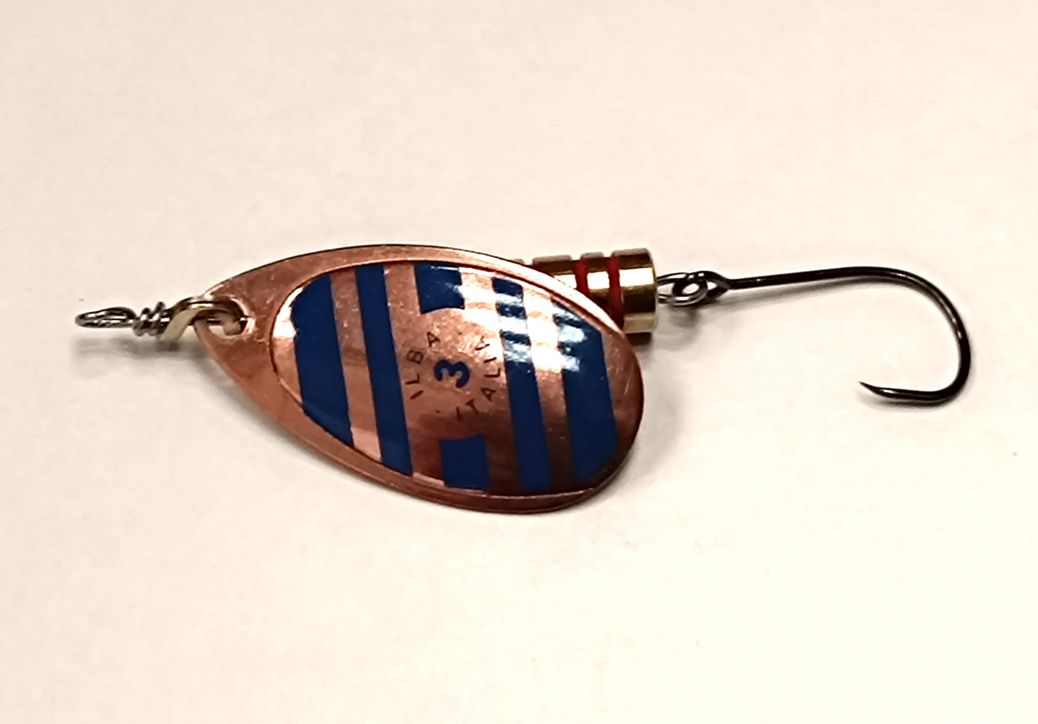 CUCHARILLA ILBA TONDO ZEBRA COBRE-AZUL N°3 7 GR (1 ANZUELO SIN MUERTE)