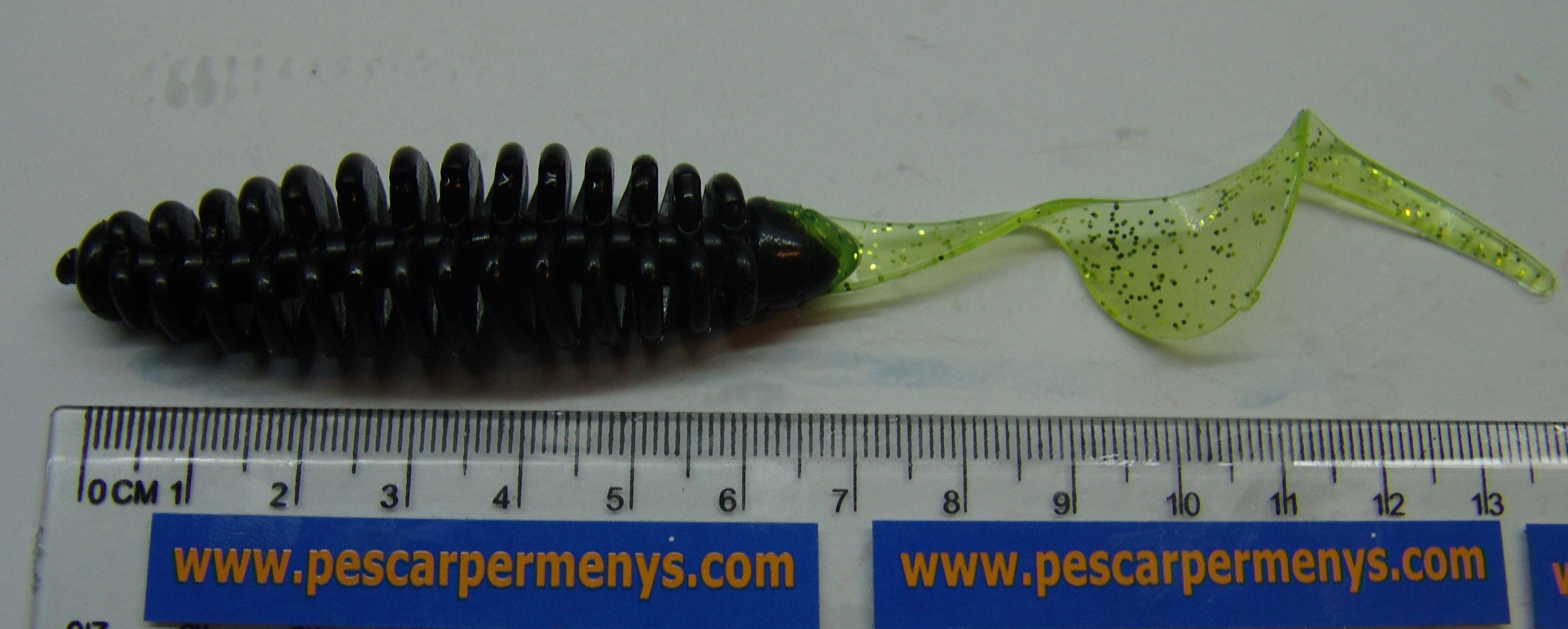 V&M Corkscrew Black/Chartreuse Tail (10 unidades)