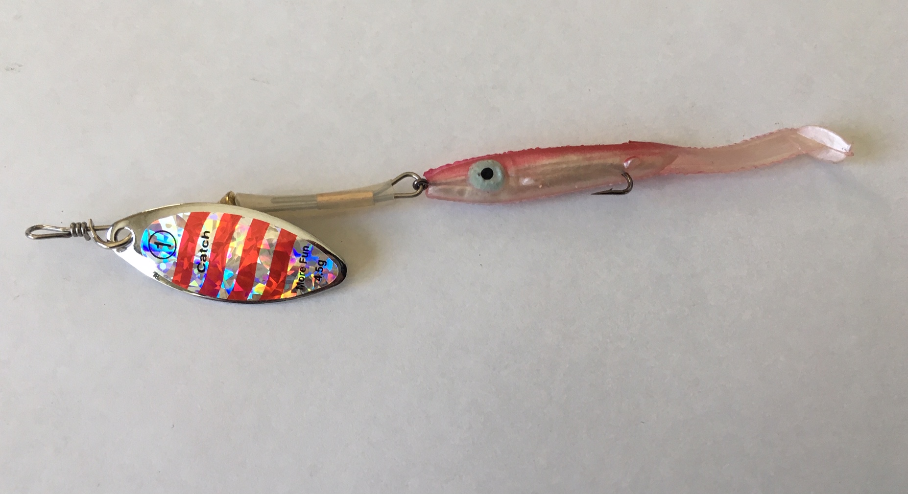 CUCHARILLA CON ANGUILON TITAN EEL 2 05