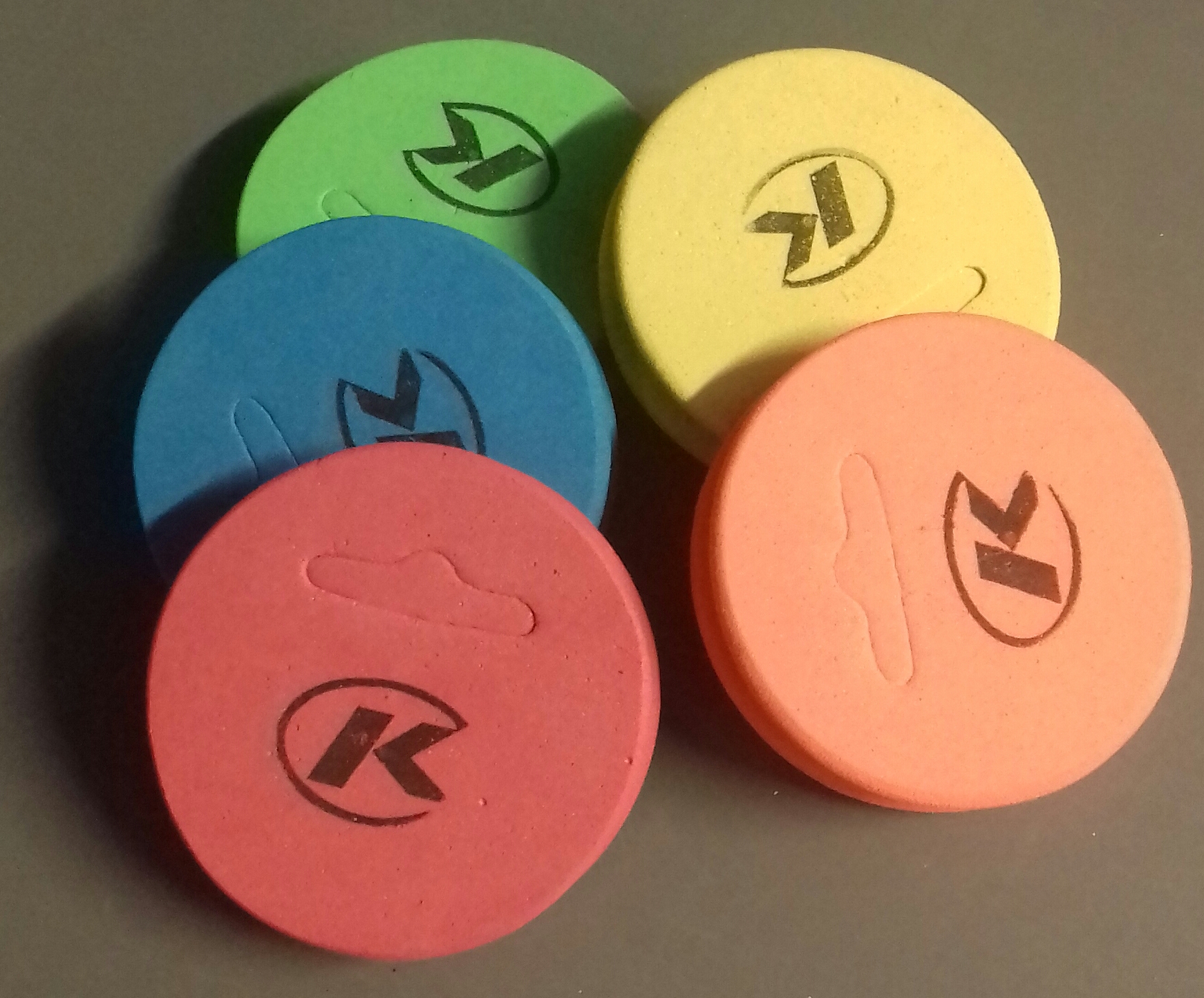 PLEGADOR CIRCULAR CON AGUJERO 6,5cm 1 RANURA (1 unidad)