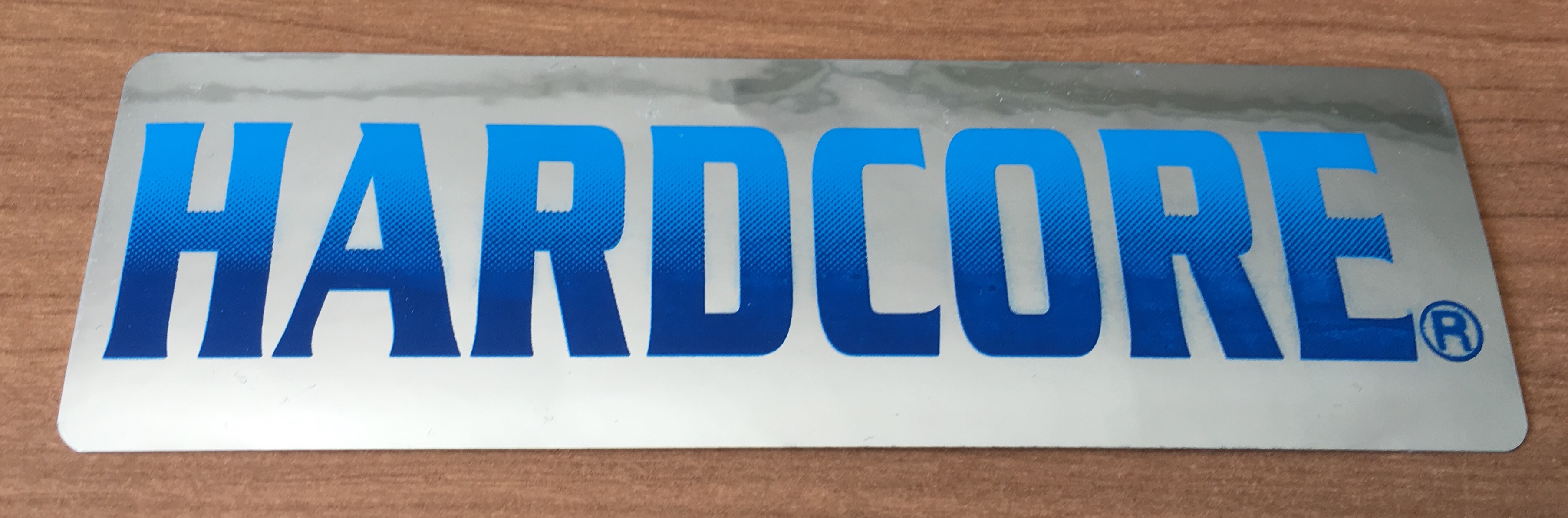 ADHESIVO HARDCORE