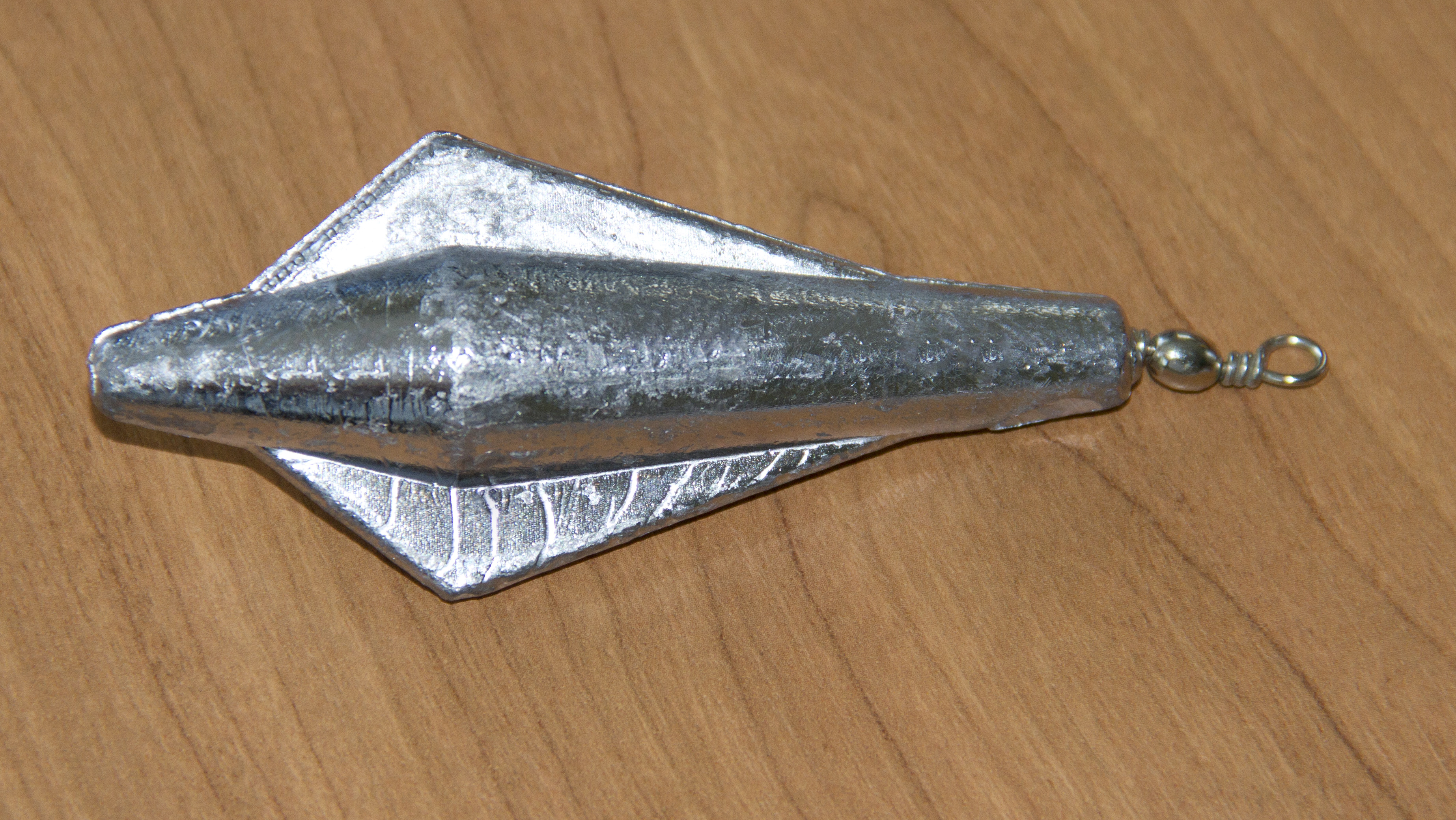 PLOMO SURF CASTING ALAS Y EMERILLON 70GR
