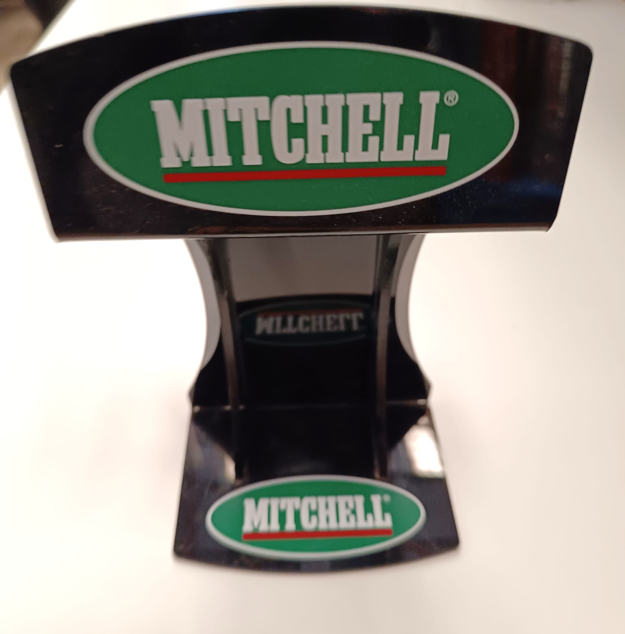 EXPOSITOR CARRETES MITCHELL