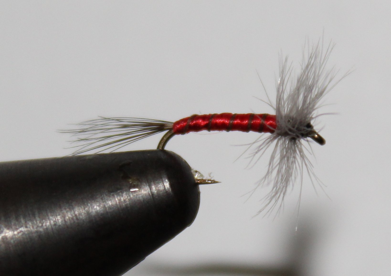 MOSCA EFEMERA ROJA GALLO Nº18