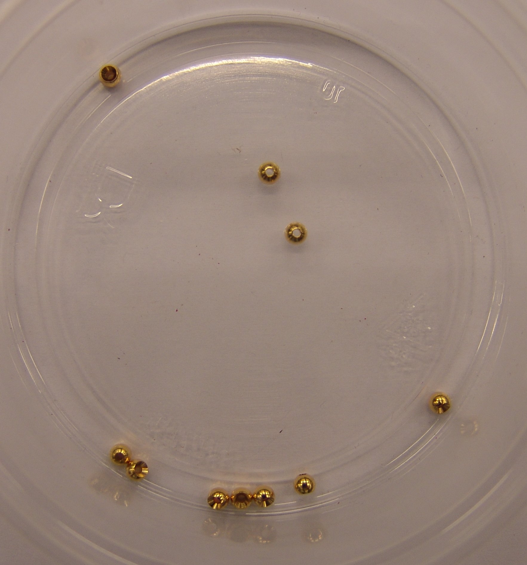 CABEZA DORADA 4mm (10unidades)