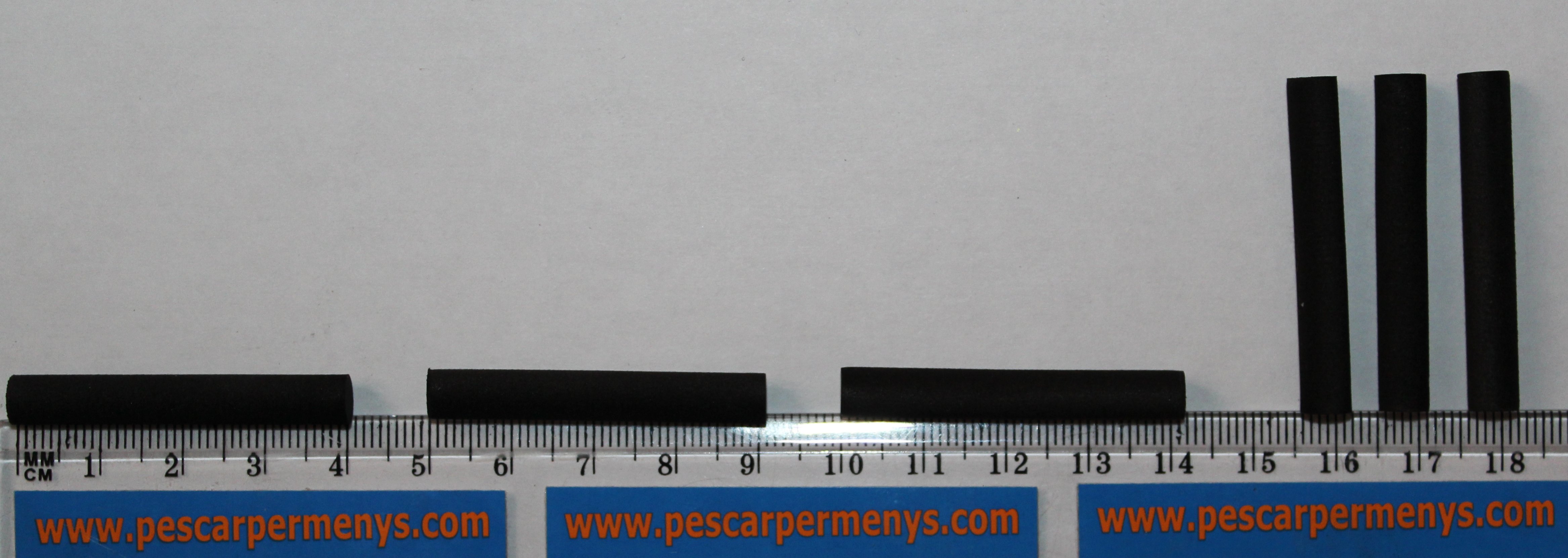 FOAM CYLINDERS 6mm BLACK (6unidades)