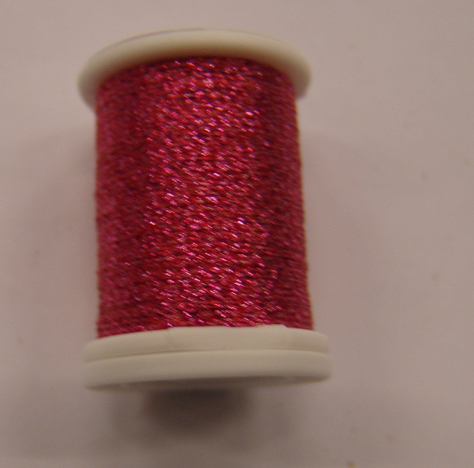 HILO MONTAJE GLITTER THREAD 35m Den.230 Hot Pink
