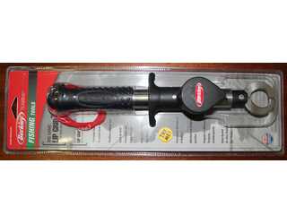 BIG GAME LIP GRIP WITH TAPE_1