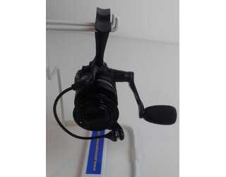 CARRETE PENN CONFLICT SPIN II 2500_1