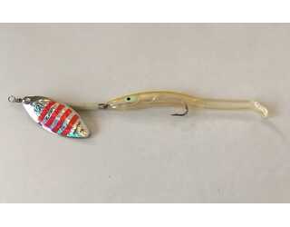 CUCHARILLA CON ANGUILON TITAN EEL 3 02 CUCHARILLA CON ANGUILON TITAN EEL 3 02