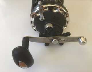 CARRETE HERCULY BULL-550L 15-20LB_1  CARRETE HERCULY BULL-550L 15-20LB_1