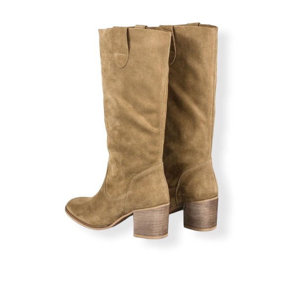 BRYAN STEPWISE VALENTINA CAMEL.