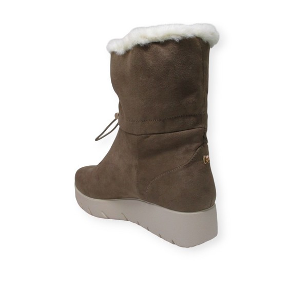 MUSTANG 63442 TAUPE