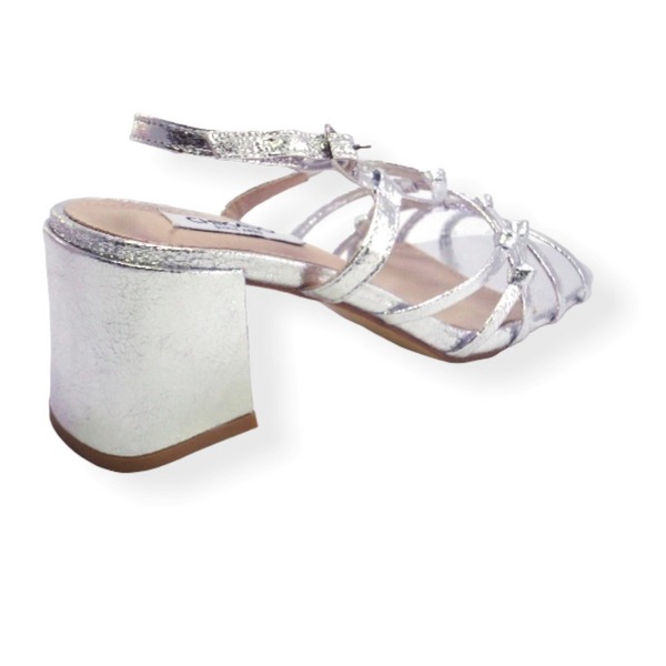 CHIKA10 NOELIA 09 SILVER