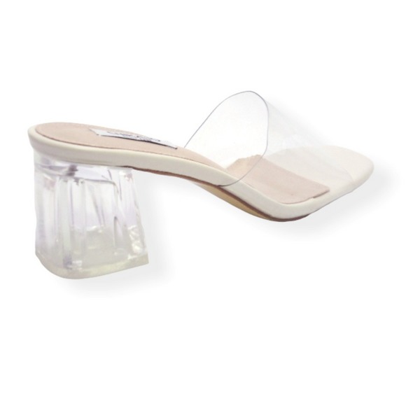 CHIKA 10 NOELIA 11 BEIGE VINILO