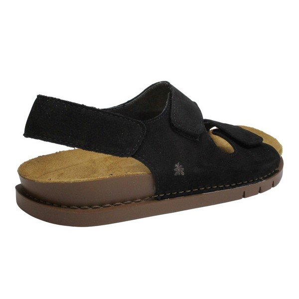 ART 2023 BLACK KASSEL