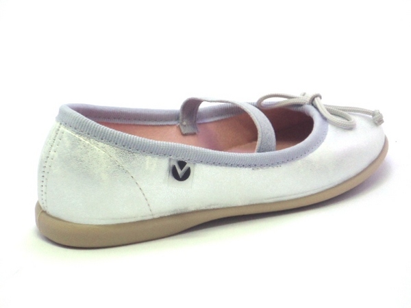 VICTORIA 1046103 PLATA