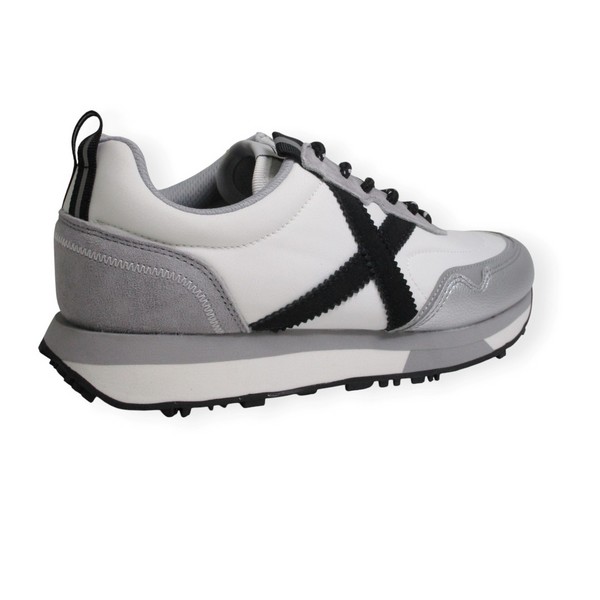 MUNICH NEXT WOMAN 19 WHITE