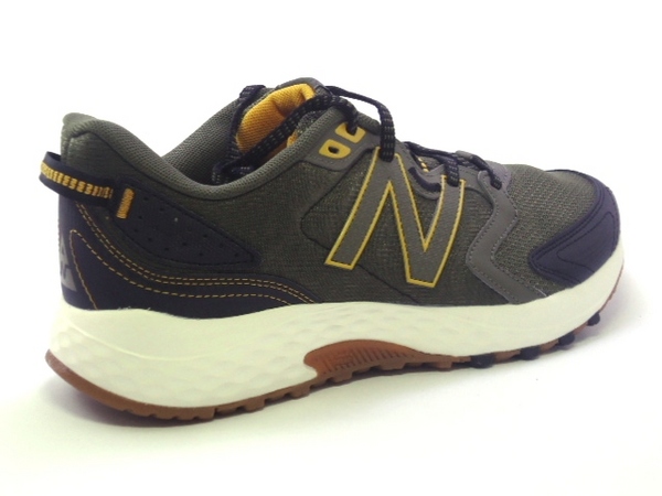 NEW BALANCE T410 V7 KAKHI MT410CC7