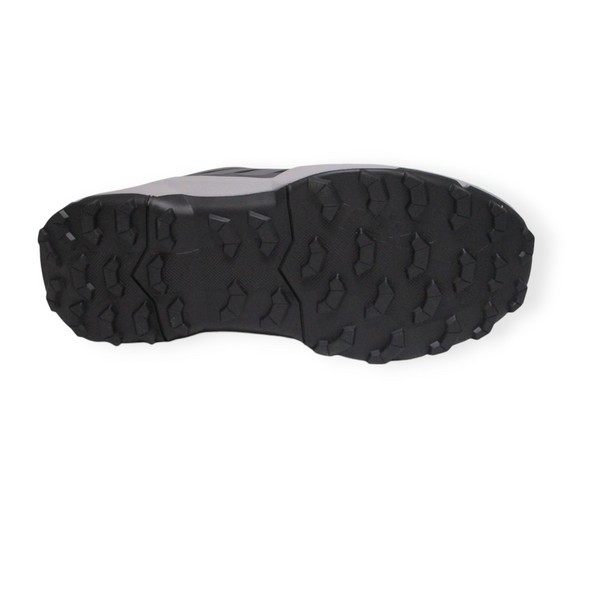 ADIDAS IF6525 BLACK AX4R LOW TREK 6