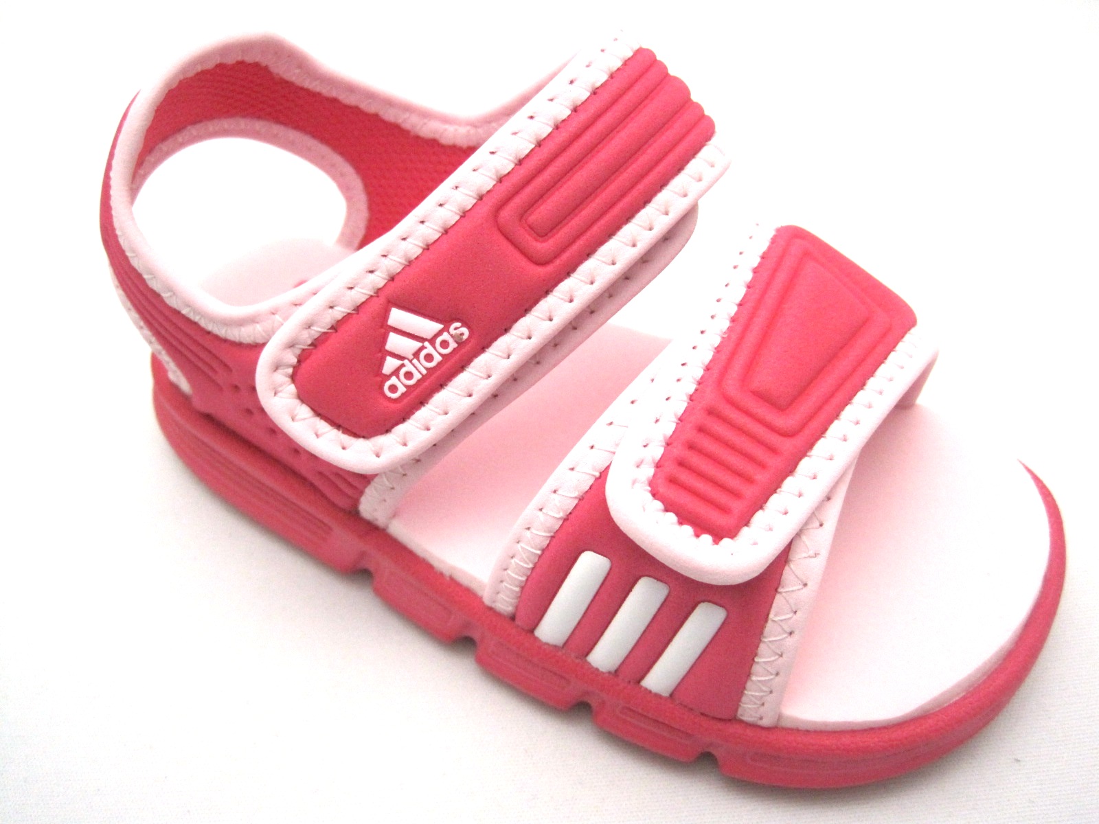 ADIDAS G42825 AKWAH 7.