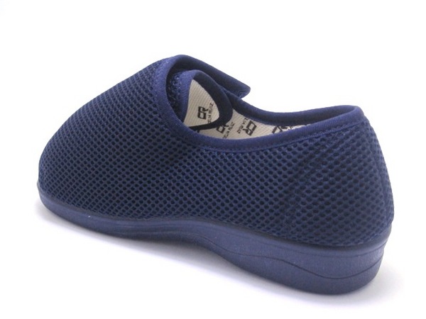 CELIA RUIZ PATRICIA NAVY