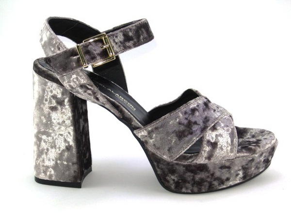 ANGEL ALARCON 76633 GREY