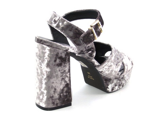 ANGEL ALARCON 76633 GREY