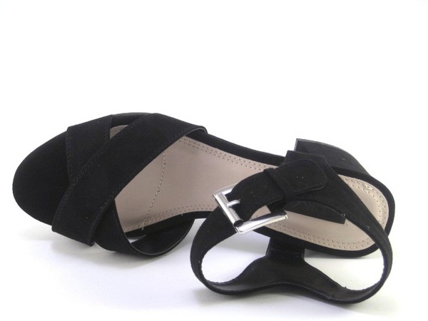 CHIKA10 NEW CLOE BLACK